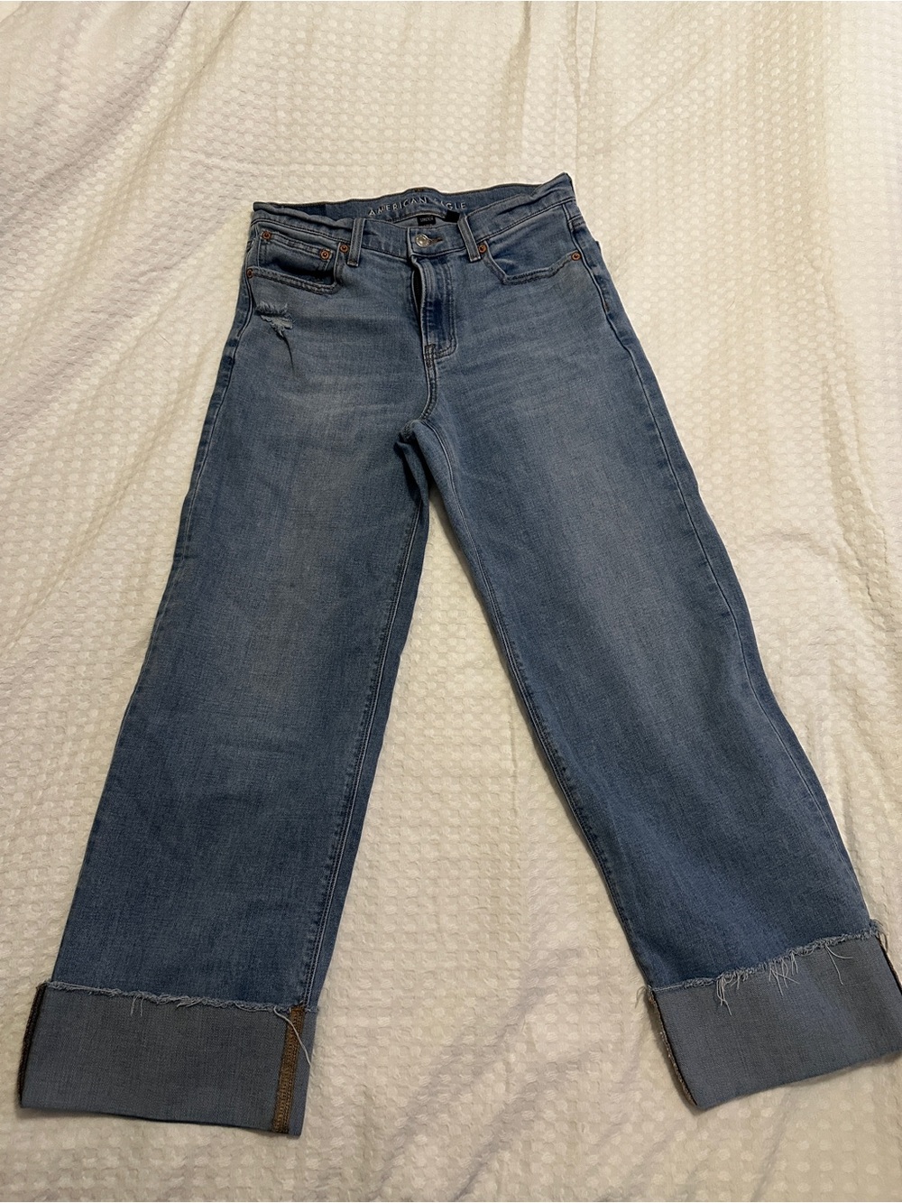 American Eagle High-Waisted Stovepipe Jean Size 2 Short